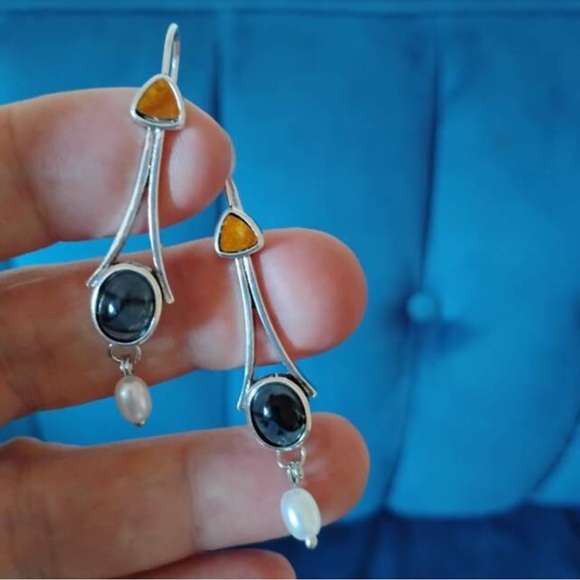 Faux Pearl Drop Earrings - Picture 3 of 12